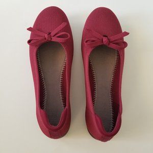 Clarks Carly Hope Burgundy Knit Ballet Flat (size 8.5)